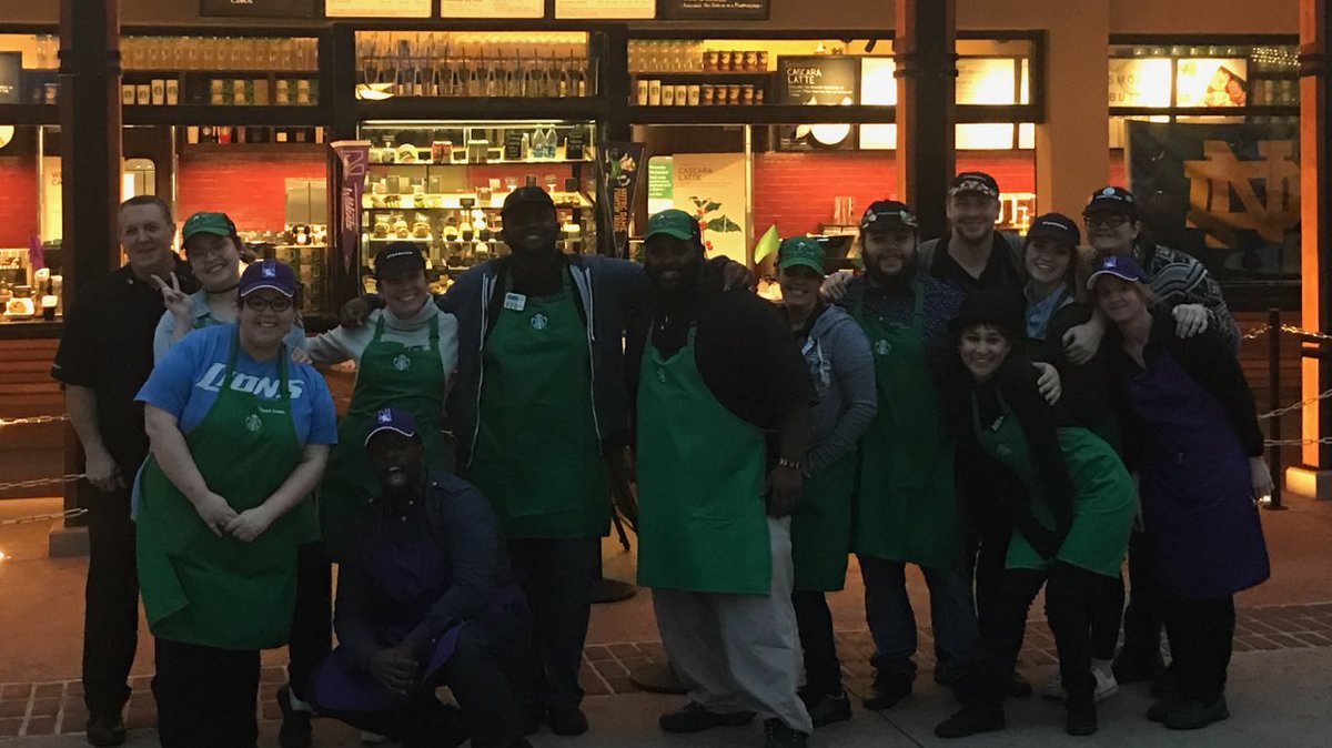 StarbucksTomE's tweet photo. Team Walkup was ready for all the Mike &amp; Mike crew and audience at 4am this past week at Disney Springs. https://t.co/29d4cMcWCX