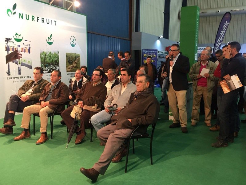 todoalmendro's tweet photo. Agradecido por vuestra asistencia e interés por las charlas del #almendro en #agroexpo2017 #Nurfruits https://t.co/oS24RcDABI