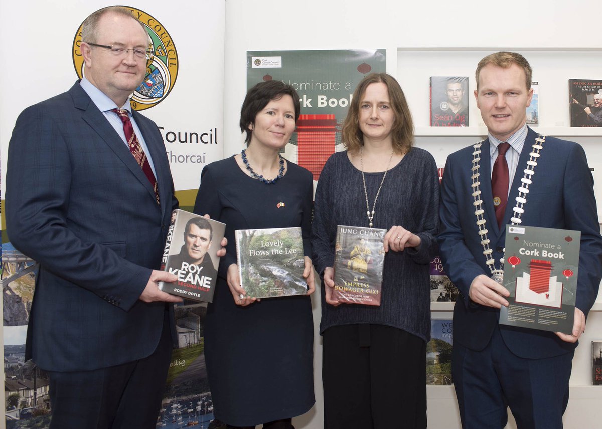 The Mayor of the County of Cork officially launches 'nominate a Cork book'. Nominations now welcome. #Cork #HappyChineseNewYear <a href="/Corkcoco/">Cork County Council</a>