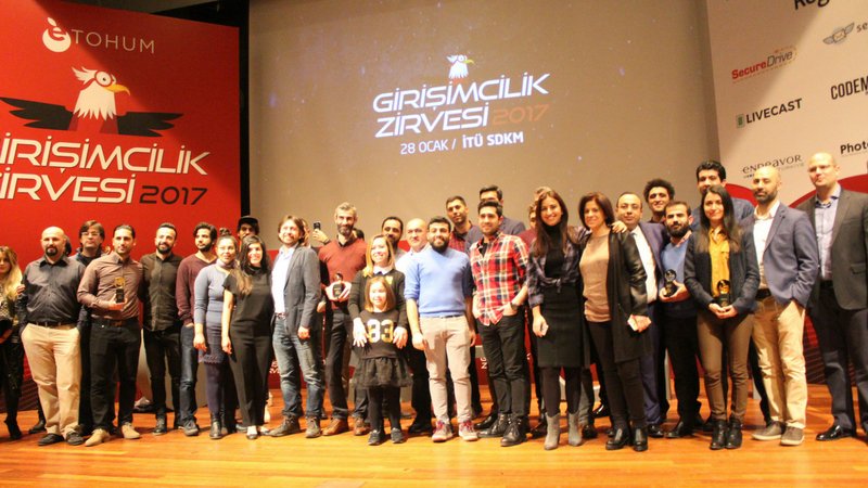 Etohum, Girişimcilik Zirvesi’nde 2017 için seçtiği 17 girişimi açıkladı egirisim.com/etohum-girisim…