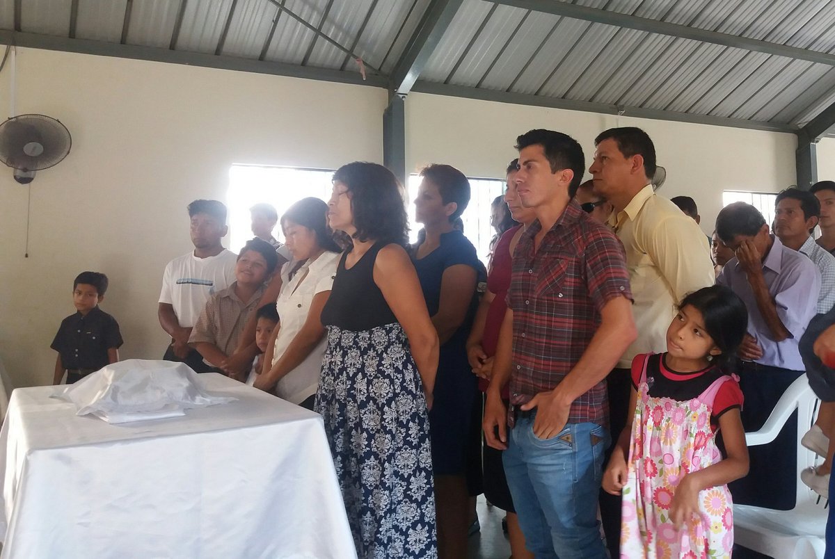 FSOPLAPUCO's tweet photo. Momento de llamado... ➕ Fidelidad a las #MetasUPN Pueblo Nuevo #Ferreñafe #MPN https://t.co/C2f0UnHwrT