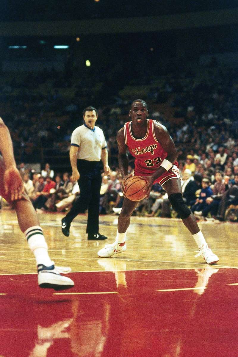 Jesus8233's tweet photo. Michael Jordan
Rookie days
@BullsHistory @chicagobulls https://t.co/TIhzjxkhzf