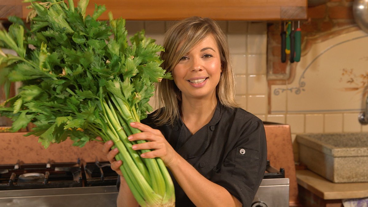 Chef Sarah's celery. Why can't I find celery like that in the USA? 
#FarmToTableTuscany