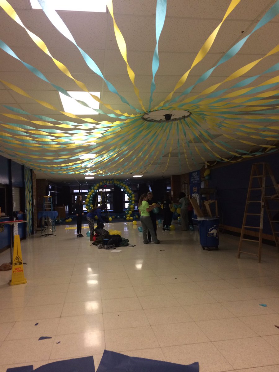 GLHS_SC's tweet photo. T-4 hours!!!! Make sure to come out and have a good time while helping kids with cancer🎗 #gahannathon https://t.co/OzWgAjBXwz