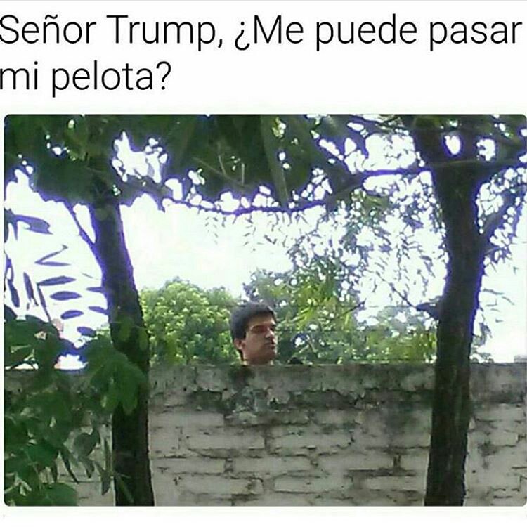 eavillalobos's tweet photo. Mientras tanto en la frontera de Mexico ... https://t.co/wLYrQgLSMn