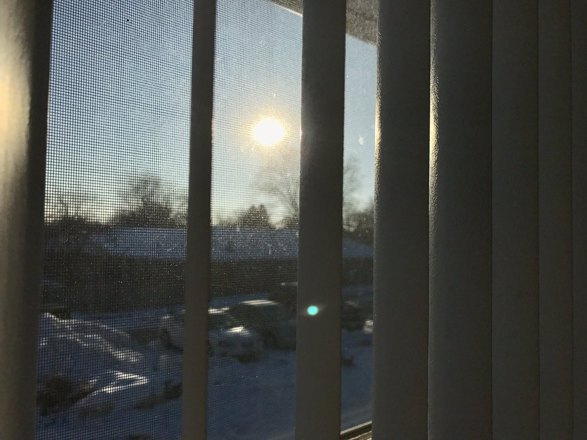 KyleKielWX's tweet photo. 2 consecutive days with a bit of sunshine...what is this? #iawx #weatheroutyourwindow βοΈ https://t.co/VIona5wI0N