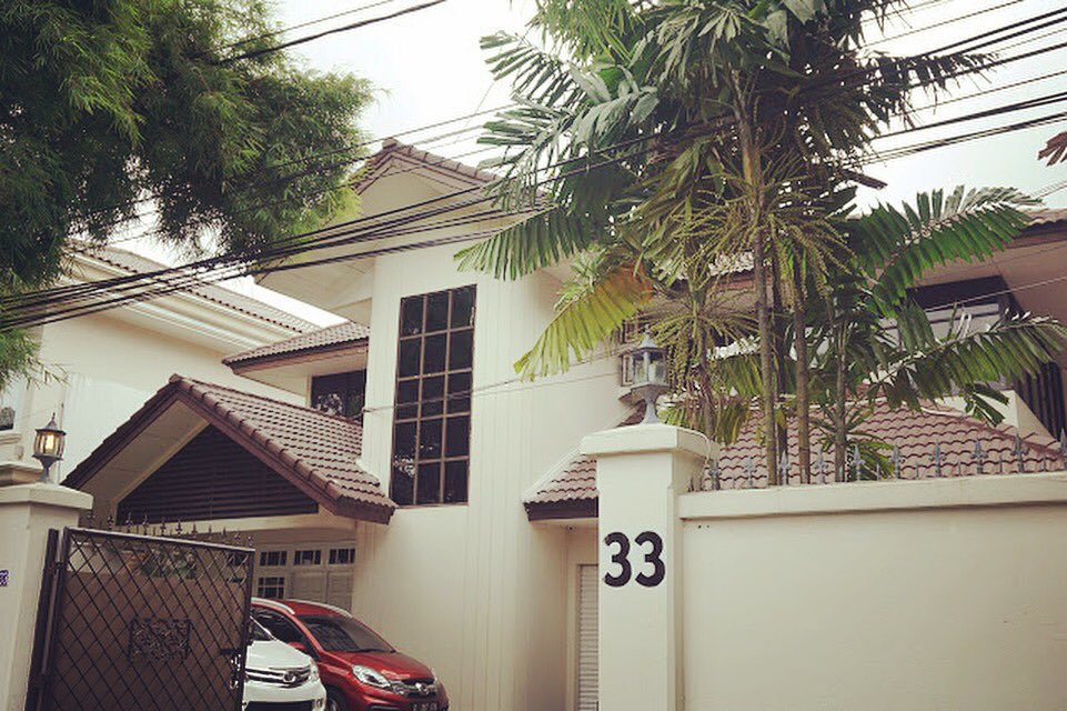 ArcadeIDN's tweet photo. Welcome to Arcade Indonesia new office. Let's take a tour on its 1st day #arcademovingup https://t.co/suGbQhnAC1