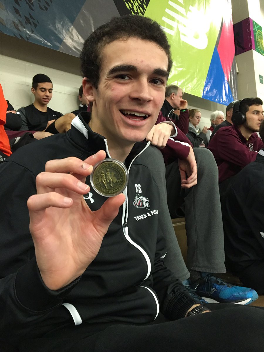Zach Jarnagin third place at <a href="/MSTCA1/">MSTCA</a> Coaches Invite with time of 4:27.37!! <a href="/CHSAthletics_/">CHS Athletics</a>