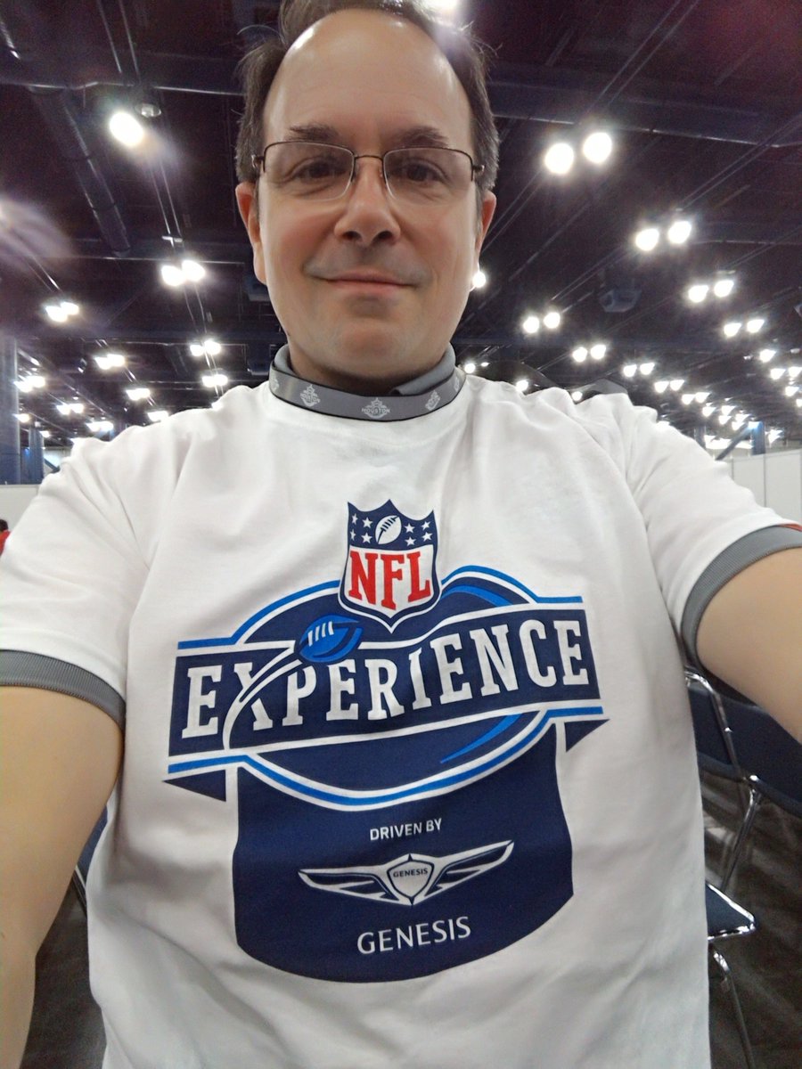 vauntedsecurity's tweet image. #NFLExperience2017

Let the fun begin...