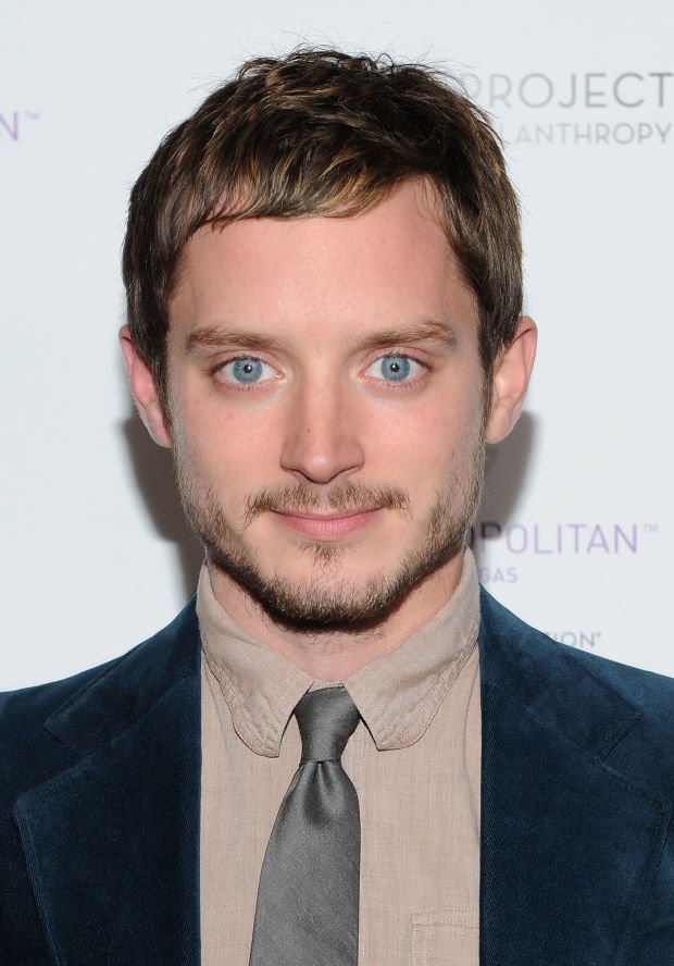 Happy Birthday Elijah Wood ! This American actor was born on this day (January 28th) in 1981. 