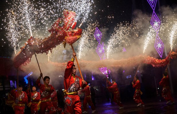 lalune's tweet photo. Le Nouvel An Chinois est lié à mon rythme, venez le découvrir sur mon app iOS gratuite : https://t.co/nGnGc8EzeE https://t.co/3bp0213lMQ