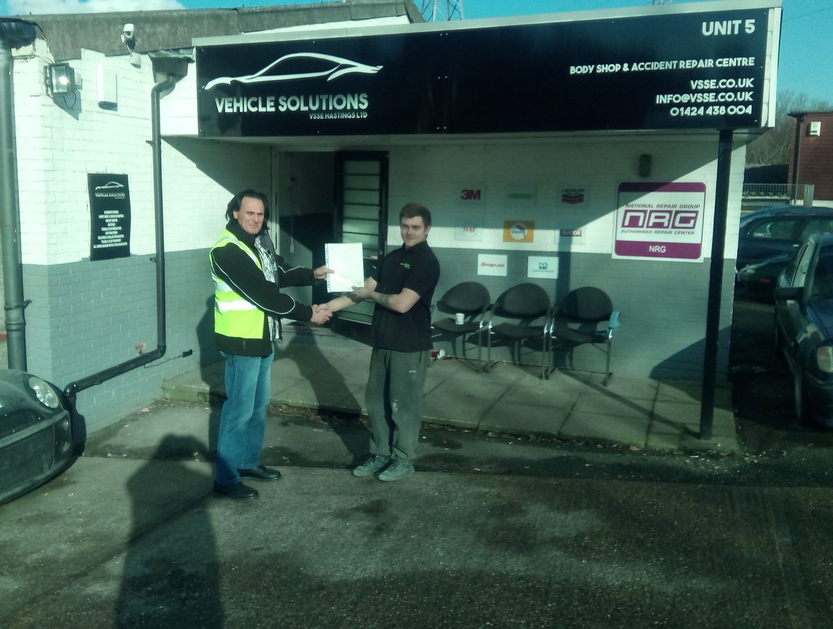 SDCMotorVehicle's tweet photo. Well done from MV Accident Repair team at Sussex Downs College to Luay-Leigh for completing his appreniceship. SDC apprenticeship achieve https://t.co/hf0VoYKZWl