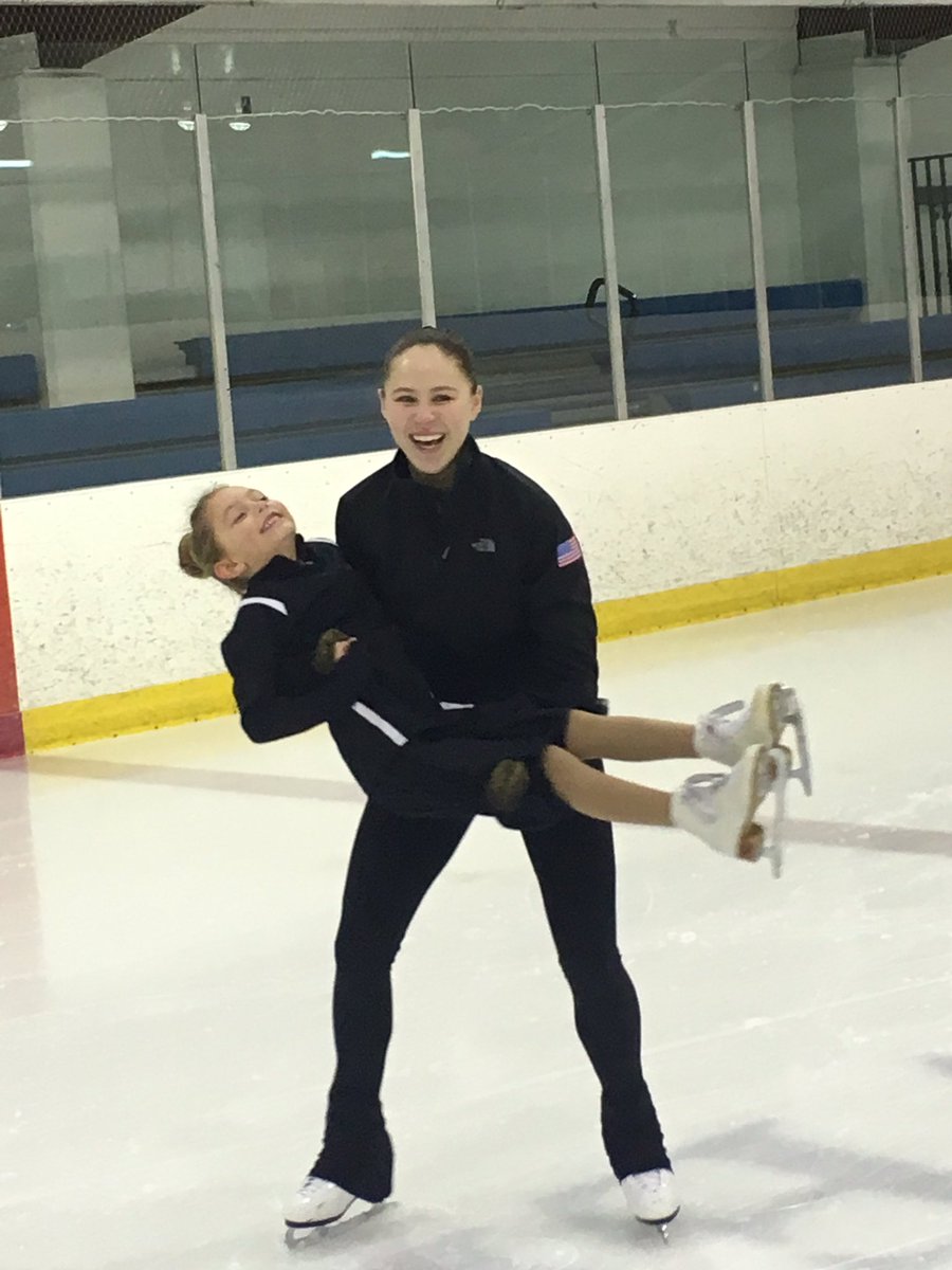 SCrystallettes's tweet photo. So much fun skating with our Beginner 1 & 2 teams this morning! ๐โธ๐
#OneFamily #FutureTeamUSA https://t.co/HibENSc7ry