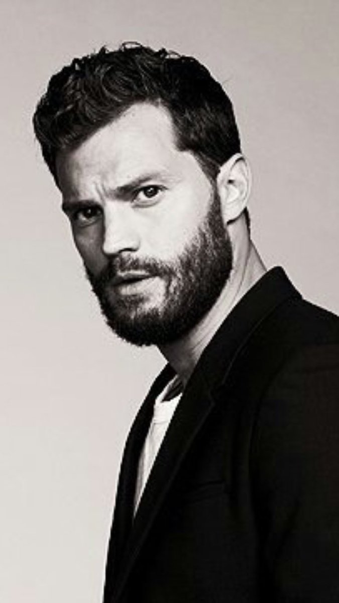 FSOG16's tweet image. Like for beard - RT for no beard