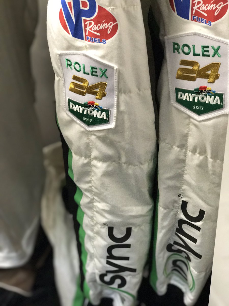 DanielMorad's tweet image. The @IMSA Rolex 24 at Daytona goes green at 2:30pm on @FOXTV