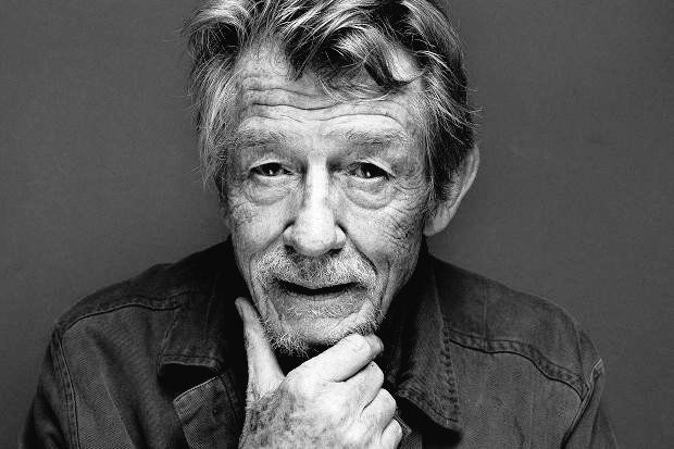 KevinDajee's tweet photo. #RIP John Hurt. Brilliant, inspirational &amp; an acting legend! Midnight Express, #Alien, The Elephant Man, #1984, #DoctorWho and so much more! https://t.co/KldhNwIgJw