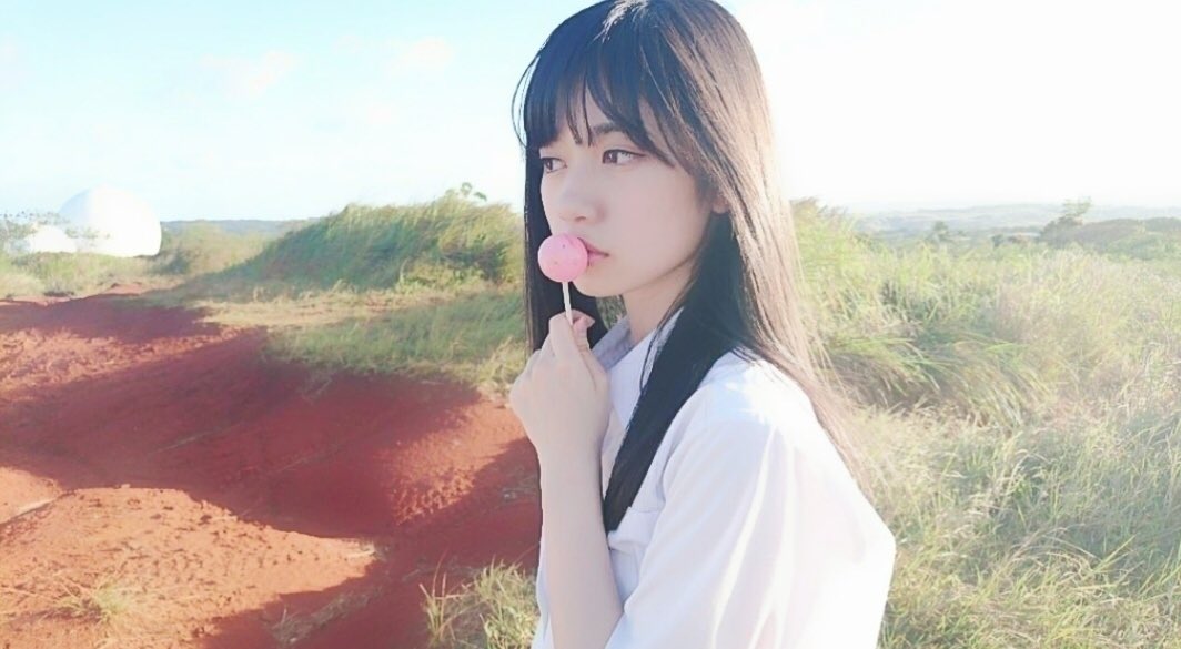 ViscaU's tweet photo. こんなたとえ方して伝わるか分からないですけど、１＋１が２なんて誰が決めたんだ、って話なんですよ！
私ただのバカです。数学ができないバカです。だけど、そういうことじゃないんです。人生はそういうもので計ってほしくないんです！だから私は、１＋１は１００にしたいと思います！
#寺田蘭世 https://t.co/FfW1j8wi2X