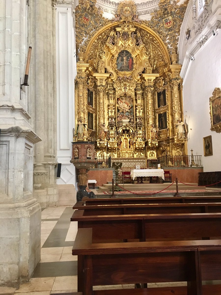 EB_EntrenArte's tweet photo. #aunahorade #sevilla @AytodeOsuna #lacolegiata #martindegainza @tysaford @RedGuadalinfo #equipomagenta https://t.co/Pg8RXUUxpE