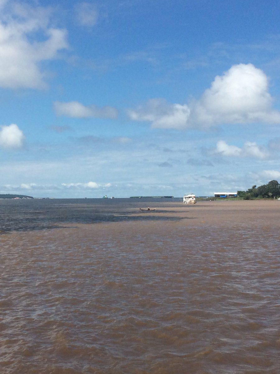 When you get to sail down the Amazon river! Just another day at the office for me 😝#work #travel #amazonriver #wonderlust #happiness
