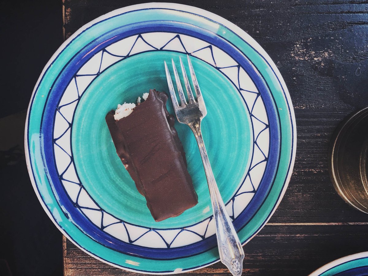 EspressGoApp's tweet photo. We just couldn't help ourselves with this #glutenfree #raw #vegan #coconut bar from COFFEEOLOGY_RICHMOND #EspressGo https://t.co/KnouKHZRD5