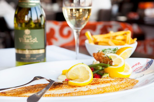 #Reviews; "De Noordzee tong was fantastische in combinatie met de pino grilio wijn" Nu #restaurantid deal van de maand #januari &amp; #februari!