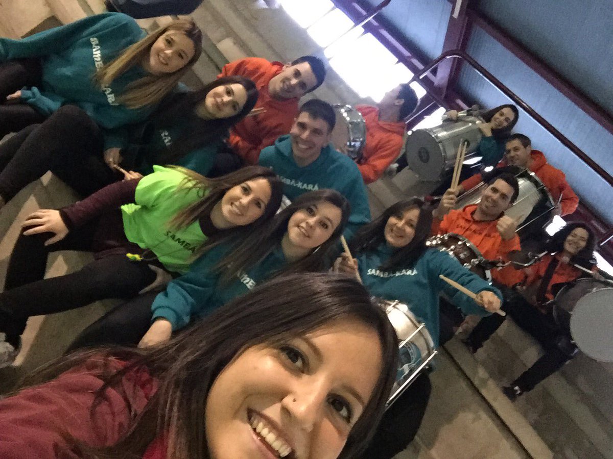 Samba_Kara's tweet photo. Aquí estamos animando a @TafatransVRuiz en el Pabellón de la Laboral en Tafalla.
Aupaaaaaa!!! https://t.co/NllaA5Gv9T