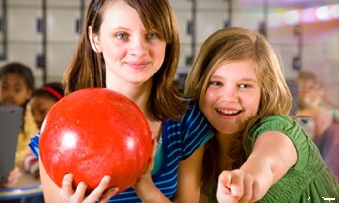 BurlingtonBowl's tweet photo. Join us 4 some wknd FUN! Bowling, arcade games, great food &amp; plenty more. Open til 2 AM > https://t.co/0NEhzH0eZZ https://t.co/cKYktASFRr