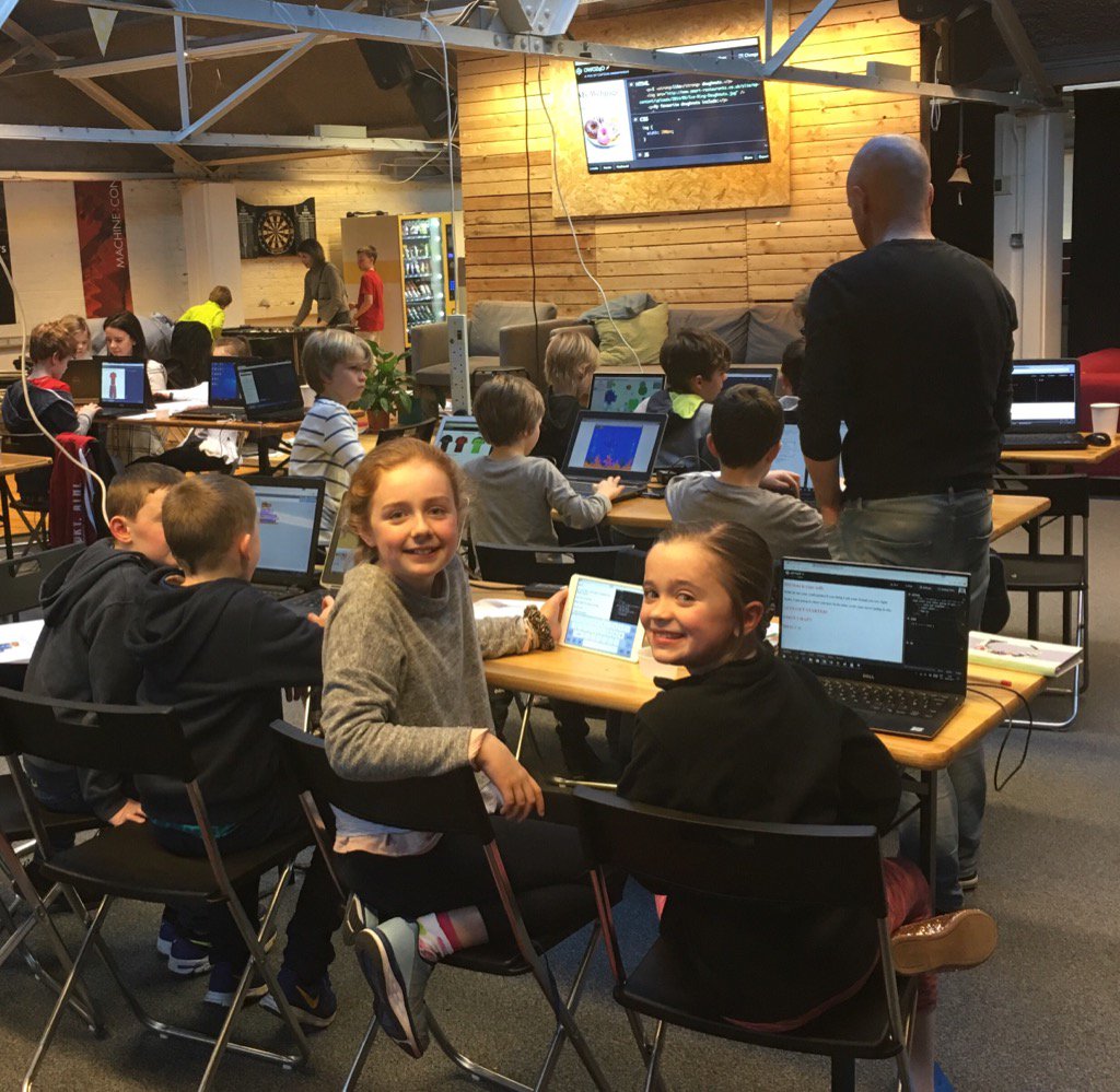 TotoroCoderdojo's tweet image. Lots of new ninjas and old friends @coderdojo today