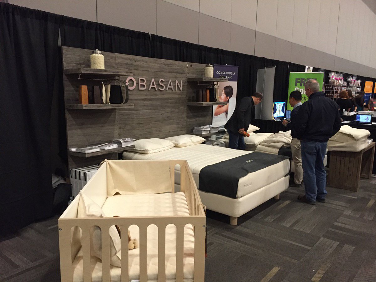 Obasan Canada tweet media