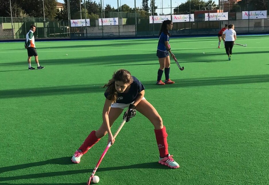 FedAndHockey's tweet photo. Nuestras Selecciones Sub16 se preparan en Carranque en Málaga en la primera convocatoria después de años. @DeporteAND @rfe_hockey https://t.co/VkV2F8BTGN