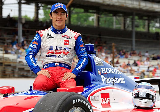  in 1977, Takuma Sato, IndyCar driver and Former F1 was born. Happy 40th birthday 