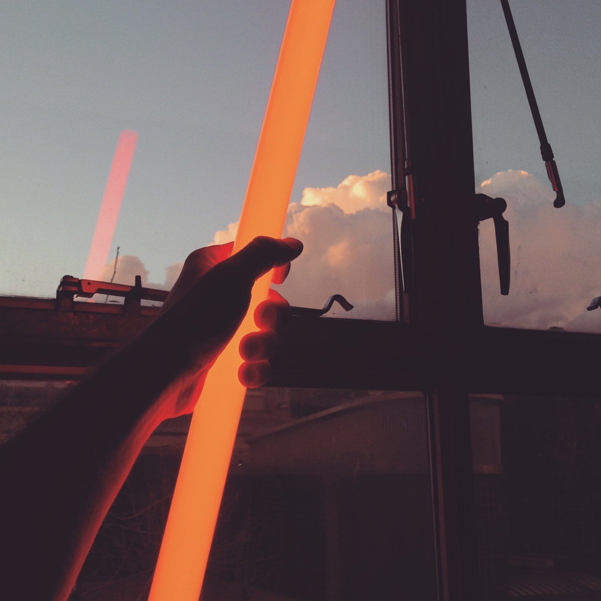 MarkFastStudio's tweet image. #LFW #FEB17th