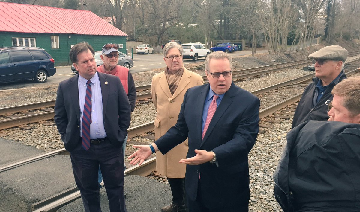 Great meeting yesterday w/ <a href="/TownofCliftonVA/">Town of Clifton</a> reps/citizens &amp; <a href="/nscorp/">Norfolk Southern</a> on ways to improve safety at rail crossing.