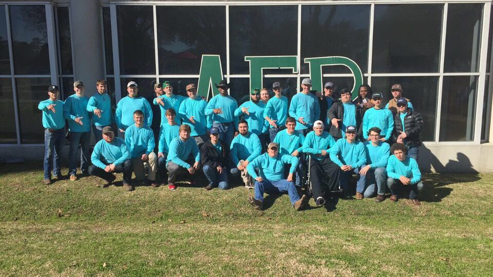 AlphaGammaRhoSA's tweet photo. Alpha Gamma Rho Spring Rush Class of 2017! Welcome guys! #AGRHO https://t.co/wsEw5HzYJp