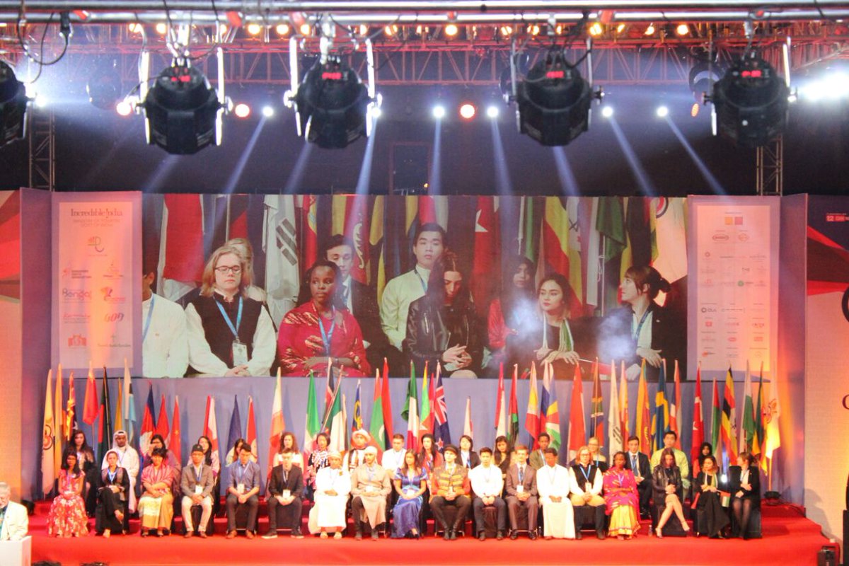 Vaibhav_IIHMJpr's tweet photo. All the Contestents at one platform #UnitedNationOfYCO_17 3rd Edition #OpeningCeremony
@LoganJrChef @subornobose @kaseraaman  @MansiKotecha https://t.co/AYgemk9YyV