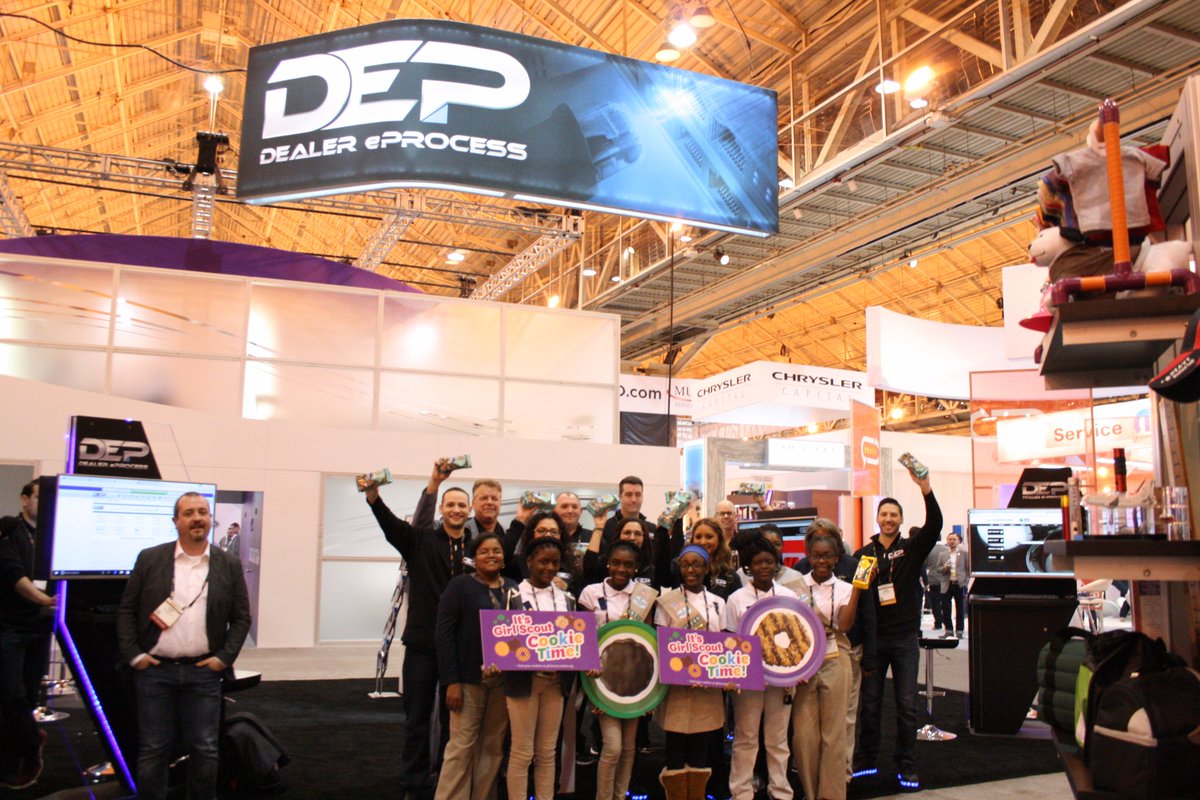 dealereprocess's tweet photo. @BestBoothAtNADA Who else partnered with the @girlscouts this year? #NADA100 Grab a box of cookies at booth #3165 and show your support! https://t.co/ZuTm26lzgn