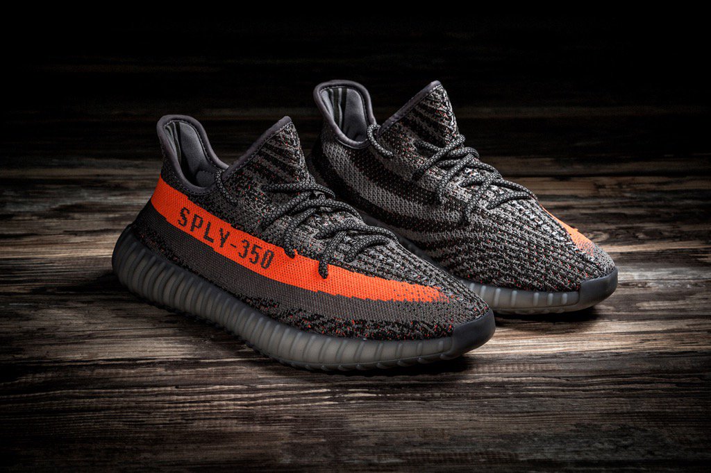 KdotKing's tweet photo. Kixify is giving away the Adidas Yeezy Boost 350 v2 Beluga for $1 on their app: https://t.co/uFVwtgWtCz https://t.co/25pDIIoRQU