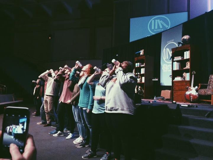 fields_students's tweet photo. We had an awesome night yesterday at #Elevate17Stories! Excited to see what God continues to do through our student ministry! #1CStudents https://t.co/68BV9sODk5
