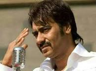 Mohit_bwr's tweet photo. वन्स अपॉन ए टाइम इन मुंबई की स्टोरी को तो नयी पैकेजिंग के साथ दिखा दोगे पर सुल्तान मिर्ज़ा की दिलेरी और स्वेग कहा से लाओगे #Raeesreview https://t.co/7ESb895ywY