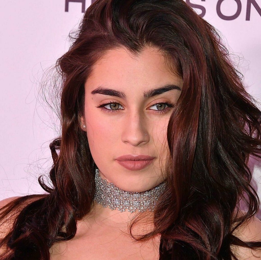 MultiraoH's tweet photo. Já agradeceram pela existência de Lauren Jauregui hoje?

Amém Lauren Jauregui https://t.co/Jeub9PaAwc