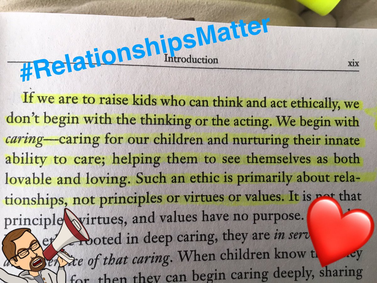 ShaneCapps's tweet photo. We should be shouting this from rooftops! My first #booksnap w an assist from @JoyKWarner #FreshTake2017 https://t.co/HbFDmDT5R8