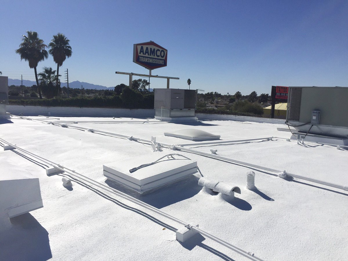 LrRoofing's tweet photo. Just finished this beautiful white roof restoration for Wholesale Floors. We want to thank CEO, Josh, for selecting LR Roofing! https://t.co/XaBU3DNvPr