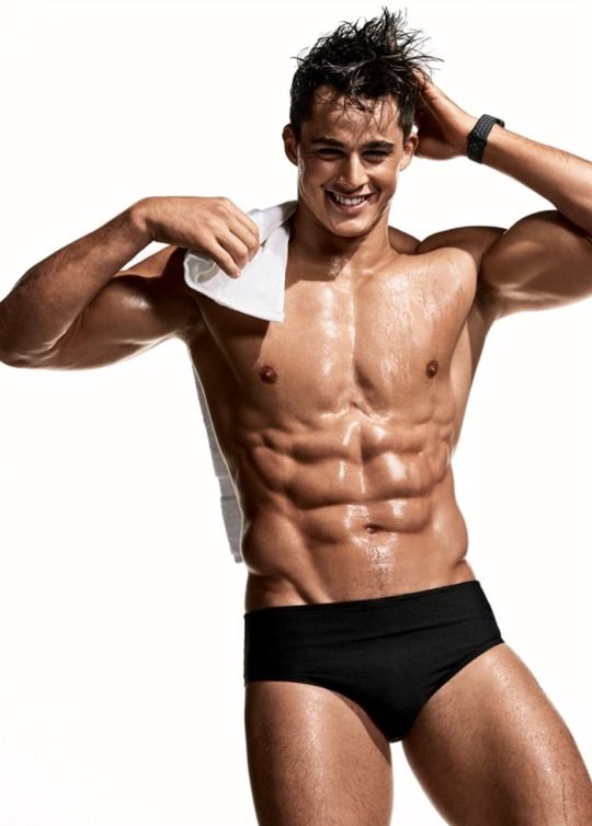 stealth4men's tweet photo. #Bulge #StealthForMen #MaleEnhancement https://t.co/oSHHx2r8f9