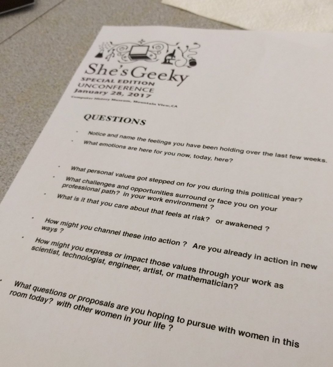 s0ulshake's tweet image. Happy 10th birthday, @shesgeeky!