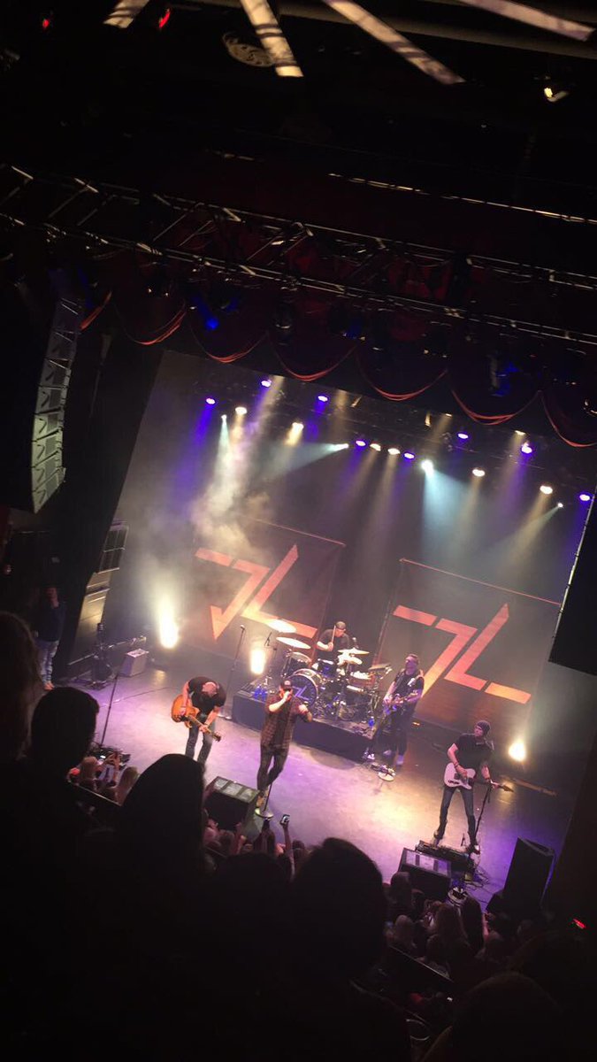 shaeleebe's tweet photo. @JonTLangston last night was lit 🔥 https://t.co/vilCKI1pP0