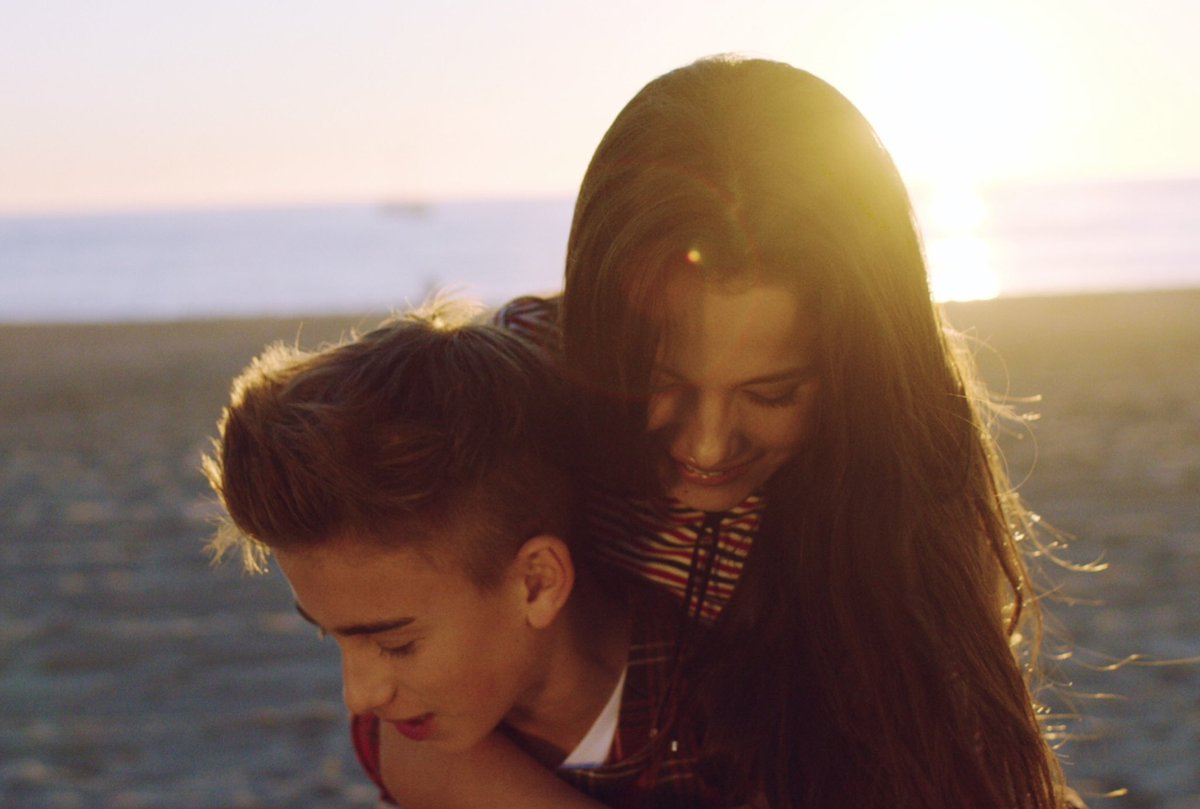 johnnyorlando's tweet photo. Over 300K in one day❤️ love u guys! #MissingYouMusicVideo https://t.co/rHhT0MYtkO https://t.co/NLBWbmpIda