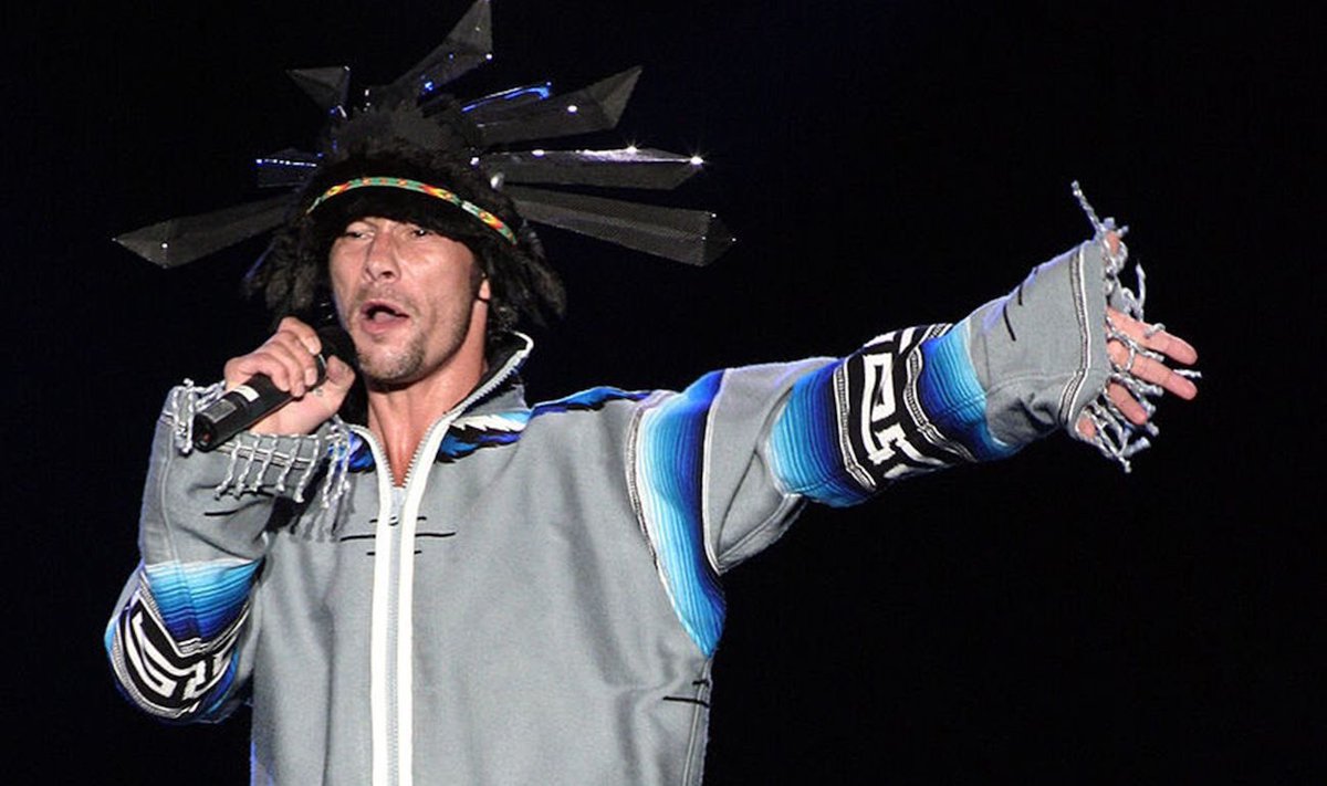 radio3_rne's tweet photo. Aqui puedes volver a escuchar el #PODCAST de @Siglo21_Radio3 con lo nuevo de #Jamiroquai! 

🔈🎧📻🕺➡️https://t.co/TtyoczTSl1 https://t.co/aHiyLpVi28