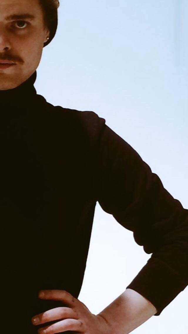 THIS IS THE FACE OF BANKSY: CLICK HERE TO READ MORE