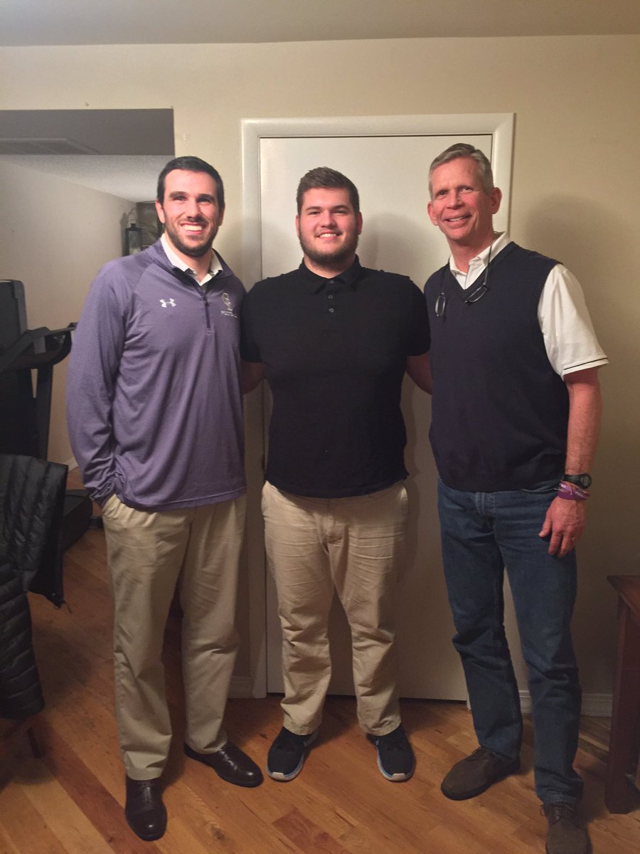 chefbally's tweet photo. OFFICIALLY COMMITTED to the Yotes 🐺🐺🐺 thanks to everyone who helped me through the process. C of I is the right place for me. #yotesteel 🏈🏈🏈 https://t.co/pxri0Bq1t7