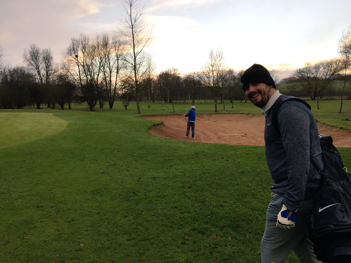 Pricey_no1's tweet photo. Top round with the boys 2day @ryanwhatley18 @ScottBell_14 @billy_w23 @moneymaynard #BeadlesBoys  #Back9Bandits 🏌🏻 https://t.co/JjvNAI4Qd0